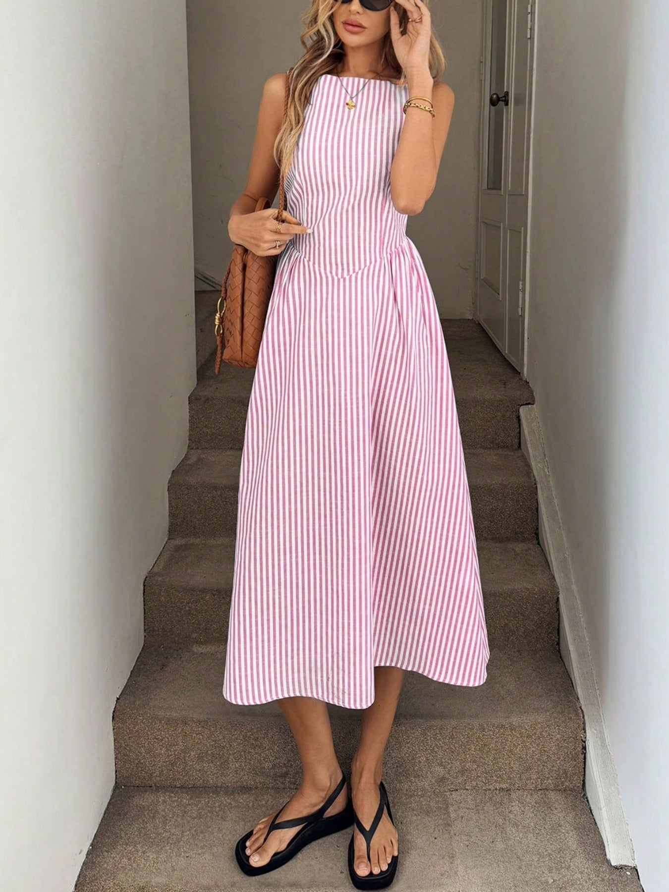 Casual Sleeveless Pocket Dress